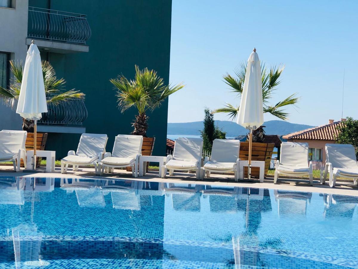 Gardenia Suites Sosopol Exterior foto