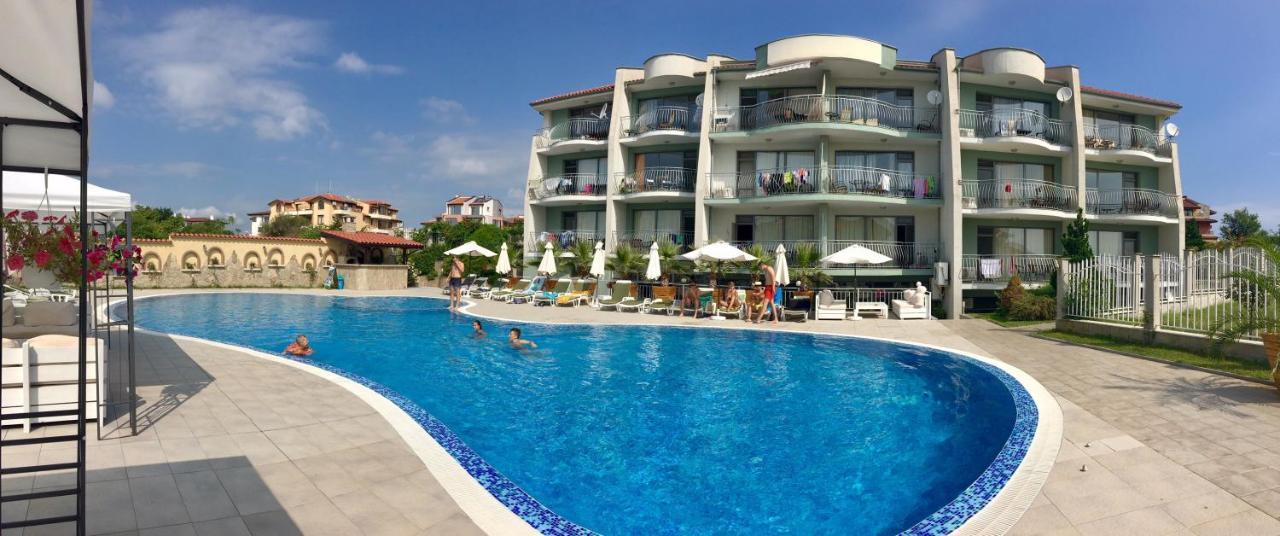 Gardenia Suites Sosopol Exterior foto