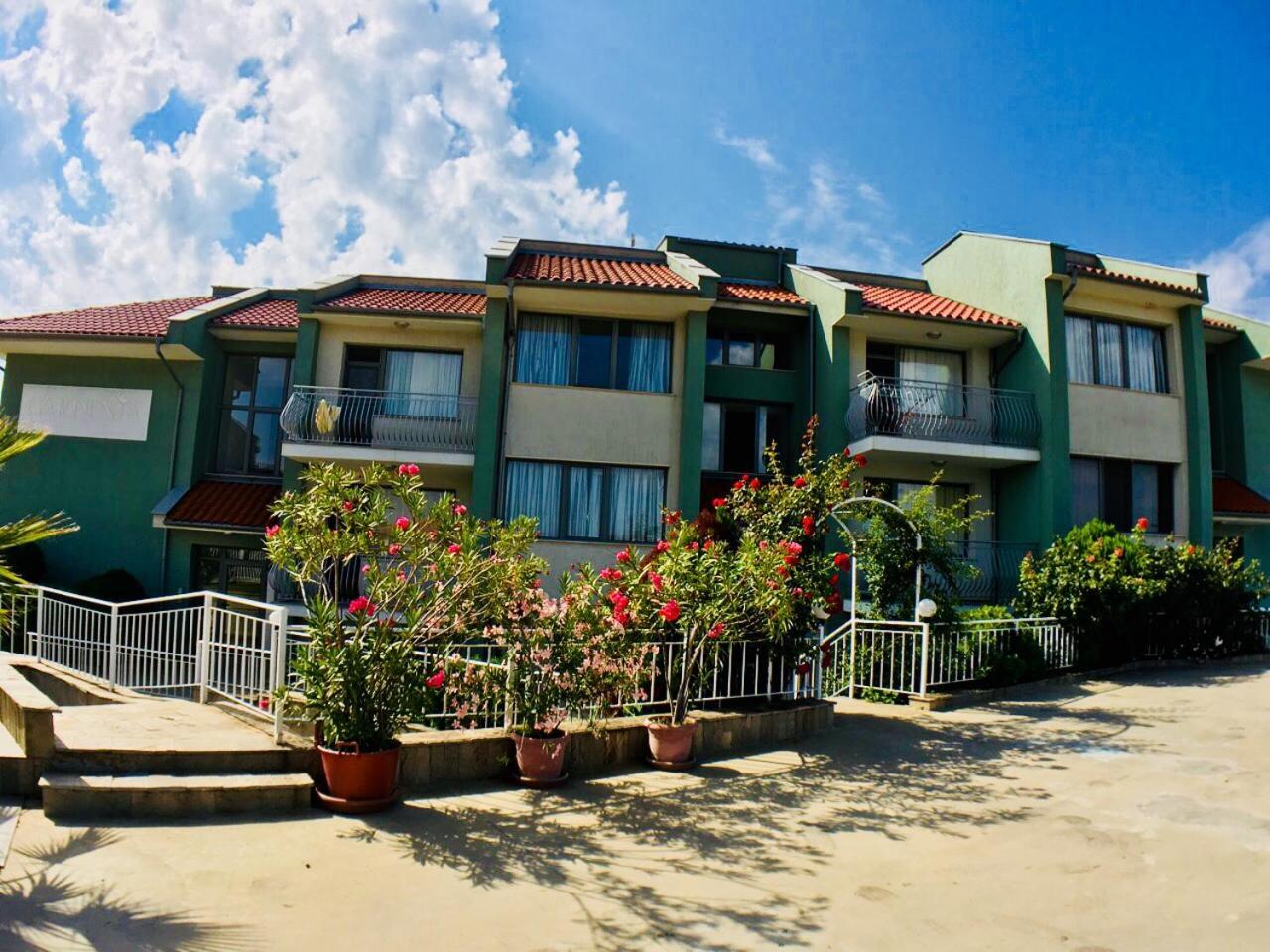 Gardenia Suites Sosopol Exterior foto